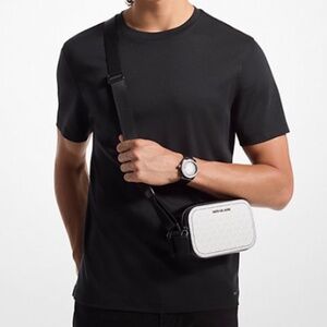 NWT Michael Kors double zip camera bag - White, black
